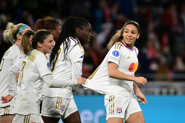 El Lyon golea al Benfica y avanza a 'semis' de la Champions femenina