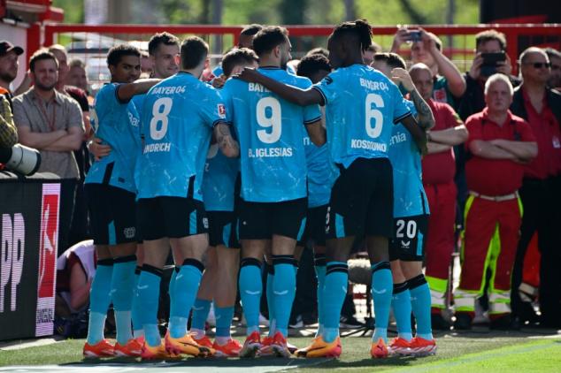 Leverkusen vence Union Berlin e fica a uma vitória do título alemão