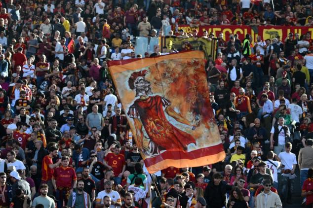 Italie: la Roma remporte le derby contre la Lazio