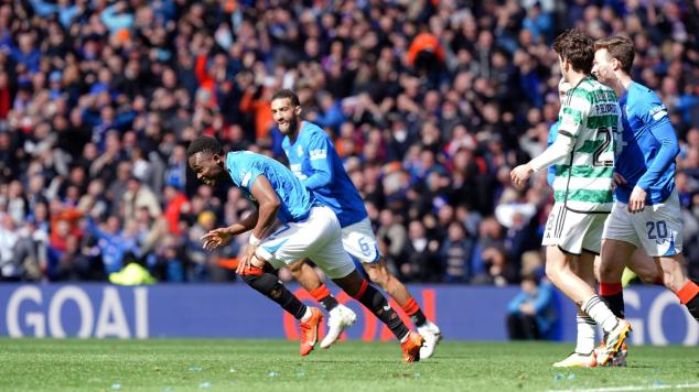 Ex-Schalker Matondo rettet Rangers einen Punkt im Derby