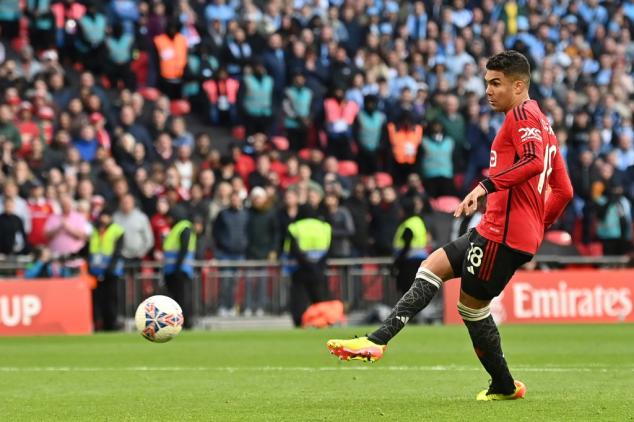Manchester United a la final de la FA Cup tras partido de locura ante Coventry