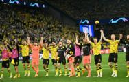 Dortmund vence PSG (1-0) em casa na ida das semifinais da Champions