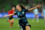Sydney edge Melbourne City to win women's A-League grand final