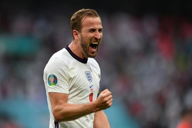 Southgate urges England to seize golden chance at Euro 2020