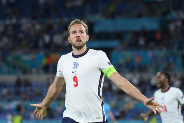 Kane leads England past Ukraine and into Euro 2020 semi-finals