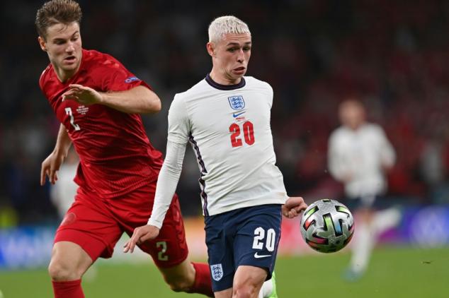 England's Foden could miss Euro 2020 final with foot injury