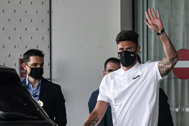 Italie: l'attaquant français Olivier Giroud est arrivé à Milan
