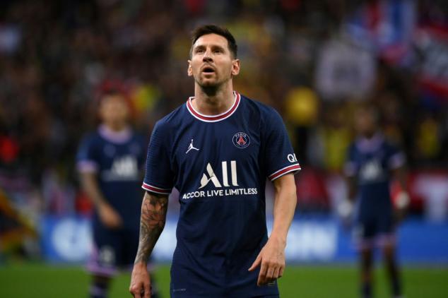 Na estreia de Messi, PSG supera Reims com dois gols de Mbappé
