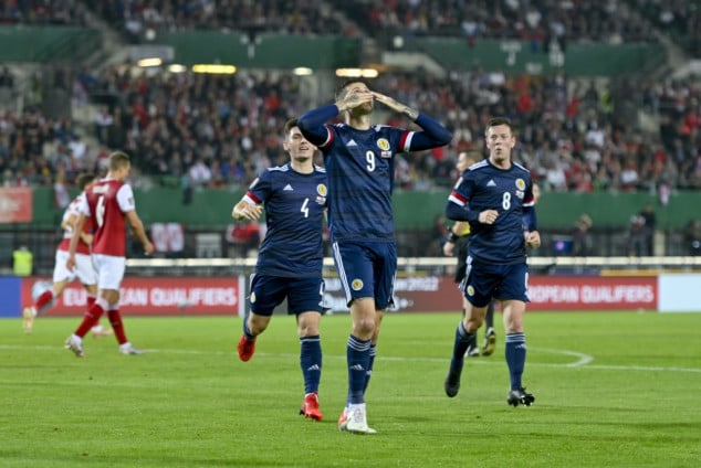 Scotland beat Austria to revive World Cup dream