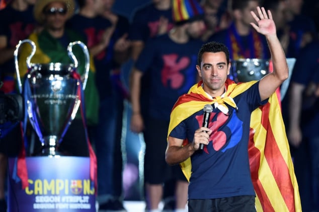Barcelona hail return of 'absolute legend' Xavi as coach
