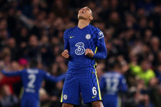 Thiago Silva renova com Chelsea por mais uma temporada, até 2023