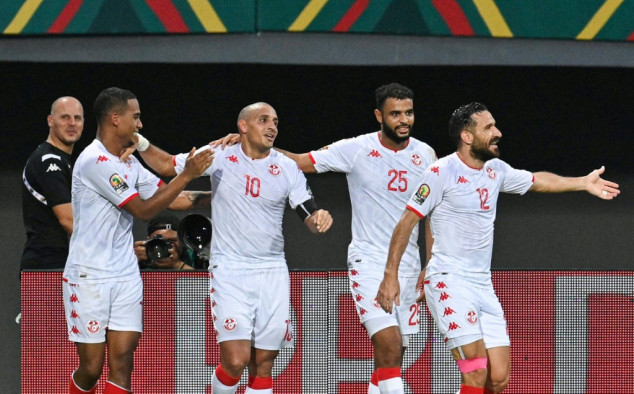 Khazri scores twice as Tunisia bounce back into contention