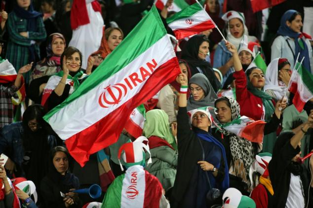 Iran: des femmes à un match de foot, une première depuis près de trois ans