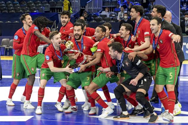 Portugal vence a Rússia e é bicampeão europeu no futsal