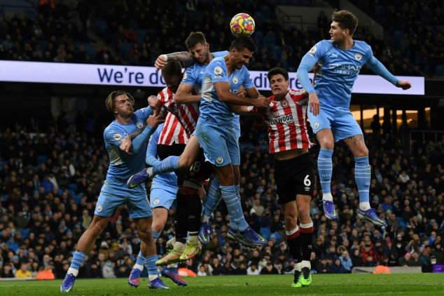 Man City go 12 points clear, Spurs stunned by Southampton