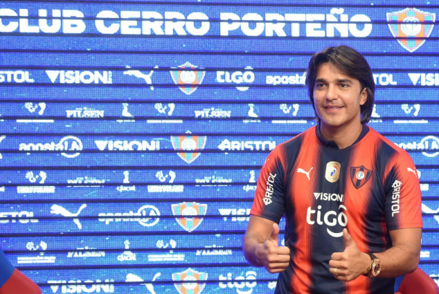 Moreno Martins buscará la Libertadores con el Cerro Porteño de Paraguay