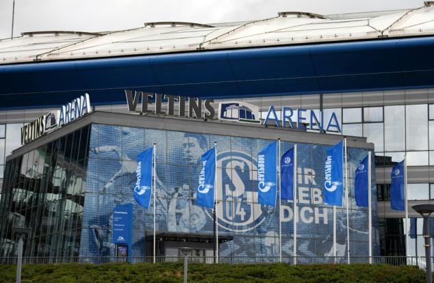 Schalke 04 rompe patrocínio com a Gazprom