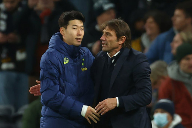 Son lifts lid on life under Conte