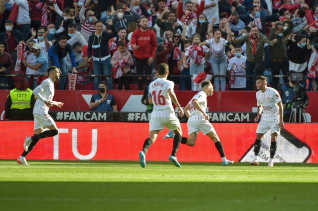 Sevilla return to Europa League against West Ham wondering what might have been
