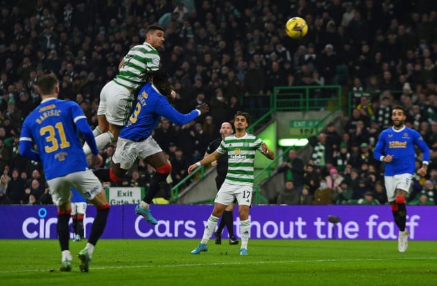 Giakoumakis hat-trick sends Celtic six points clear