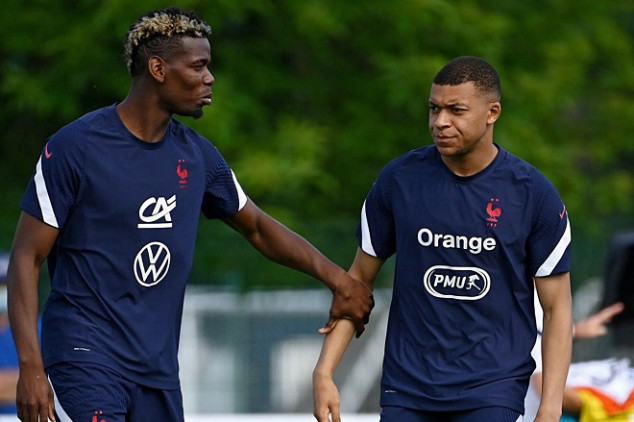 Mbappé 'tired' of playing for PSG?