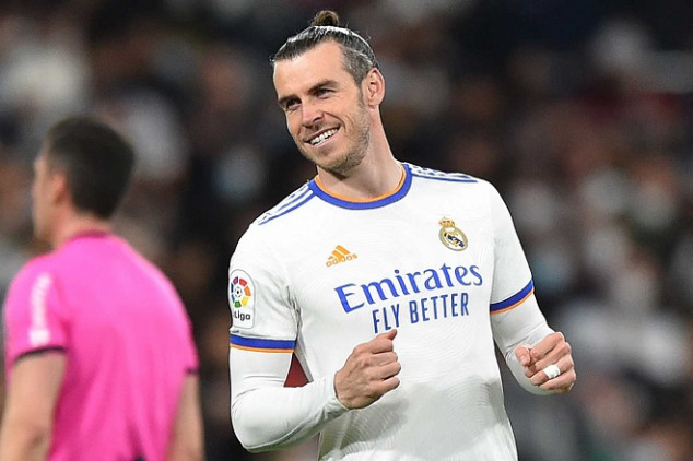Bale considering move to Atlético or Barcelona?