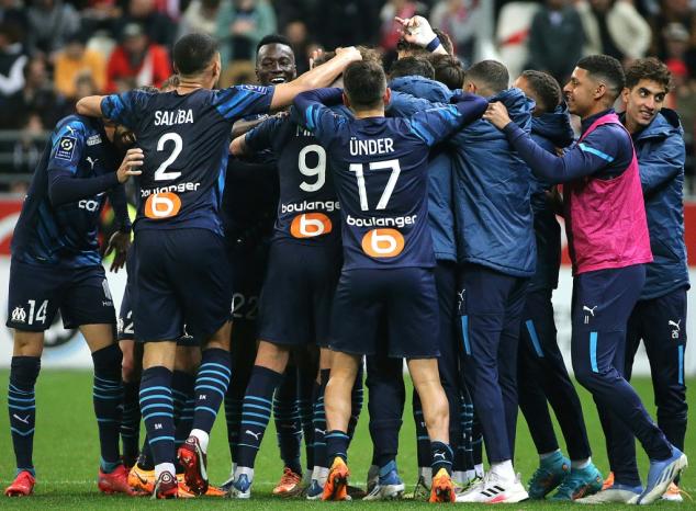 Gerson marca e Olympique vence Reims fora de casa pelo Francês; Rennes goleia