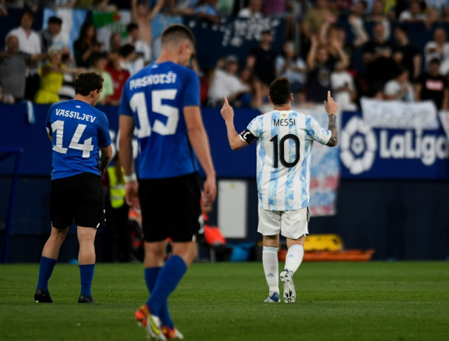 Messi conjures up five-timer in Estonia friendly
