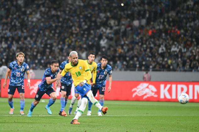 Foot: le Brésil d'un Neymar omniprésent et buteur bat le Japon 1-0