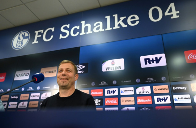 Newly-promoted Schalke name Kramer as head coach