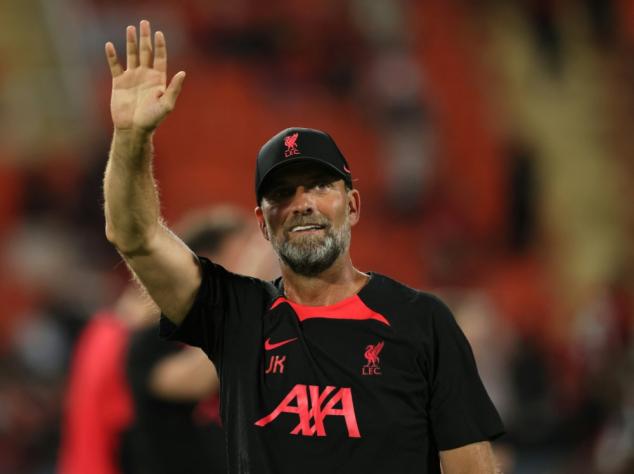 Erfolgscoach Jürgen Klopp will dem englischen Fußball-Renommierklub FC Liverpool nach seiner Vertragsverlängerung bis 2026 weitere Erfolge bescheren.