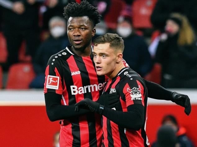 Fußball-Bundesligist Bayer Leverkusen hat das letzte Testspiel der Saisonvorbereitung mit einem Erfolgserlebnis abgeschlossen.