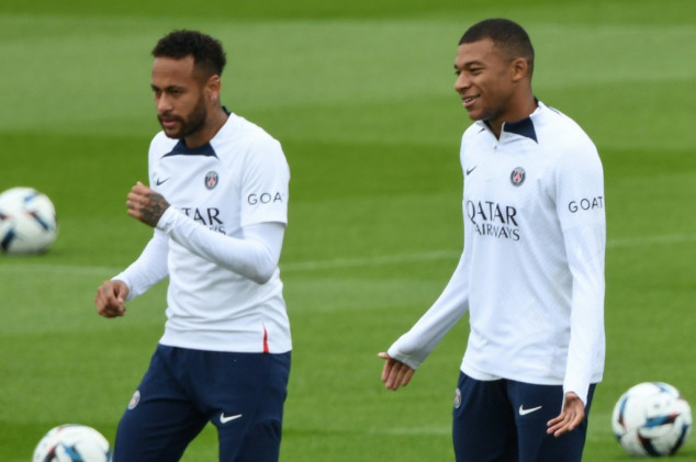 PSG coach denies bad blood between Neymar and Mbappe