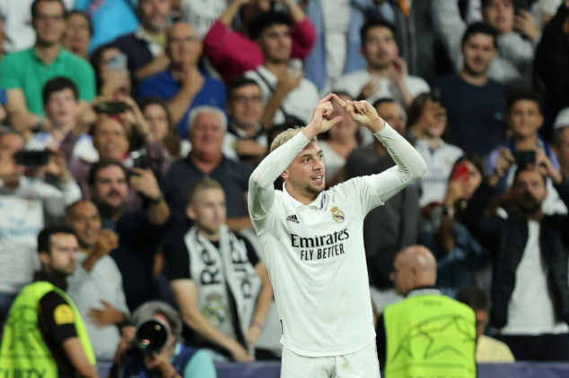 Un gol de Valverde despierta al invicto Real Madrid frente al Leipzig