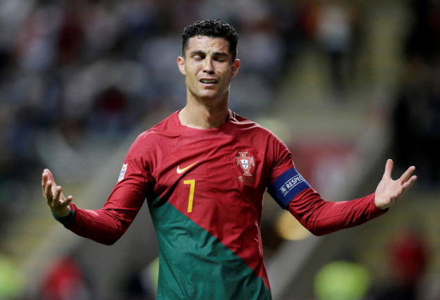 Ronaldo's sister hits out at Portuguese fans